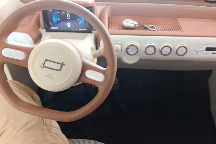 Used Bestune Pony 2026 222km Colorful Horse Center Console