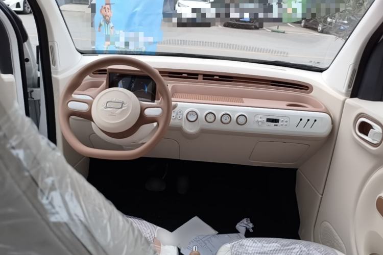 Used Bestune Pony 2026 222km Colorful Horse Center Console