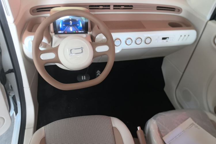 Used Bestune Pony 2026 222km Colorful Horse Center Console