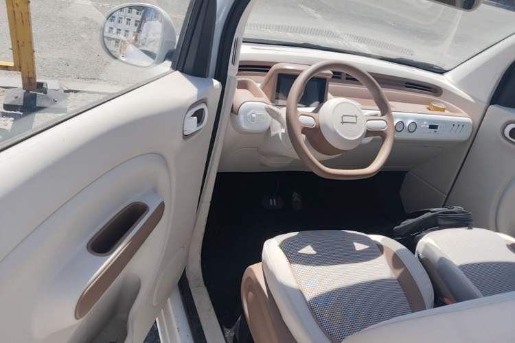 Used Bestune Pony 2026 222km Colorful Horse Driver Seat