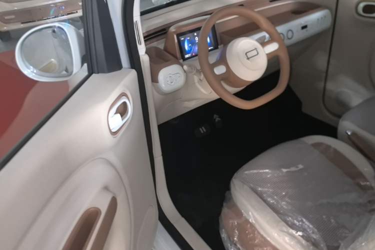 Used Bestune Pony 2026 222km Colorful Horse Driver Seat