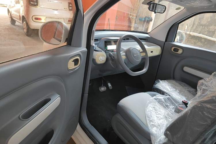 Used Bestune Pony 2026 Model 222km Cute Horse Driver Seat