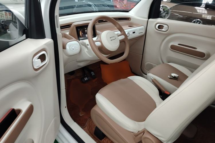 Used Bestune Pony 2026 222km Colorful Horse Driver Seat