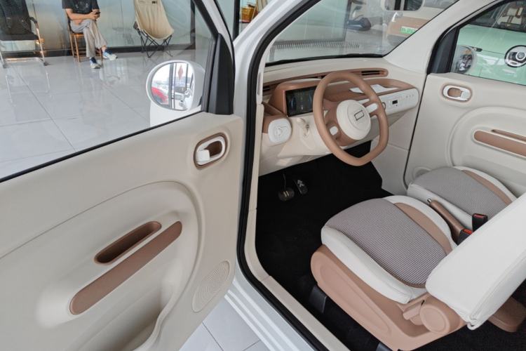 Used Bestune Pony 2026 222km Colorful Horse Driver Seat