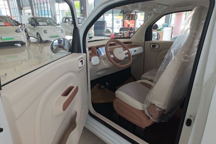 Used Bestune Pony 2026 222km Colorful Horse Driver Seat