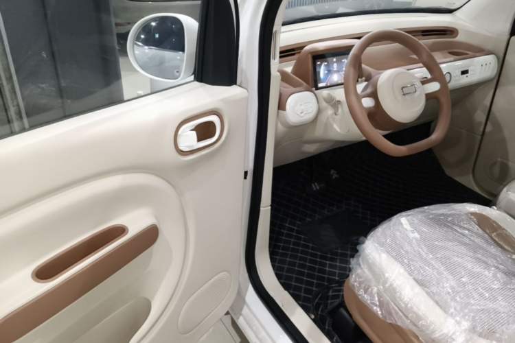 Used Bestune Pony 2026 222km Colorful Horse Driver Seat