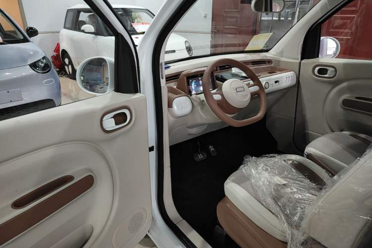 Used Bestune Pony 2026 222km Colorful Horse Driver Seat