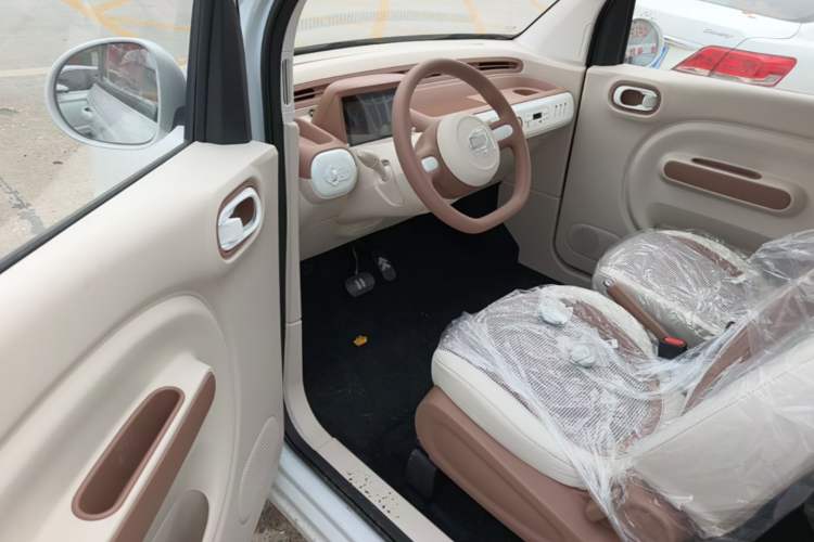 Used Bestune Pony 2026 222km Colorful Horse Driver Seat
