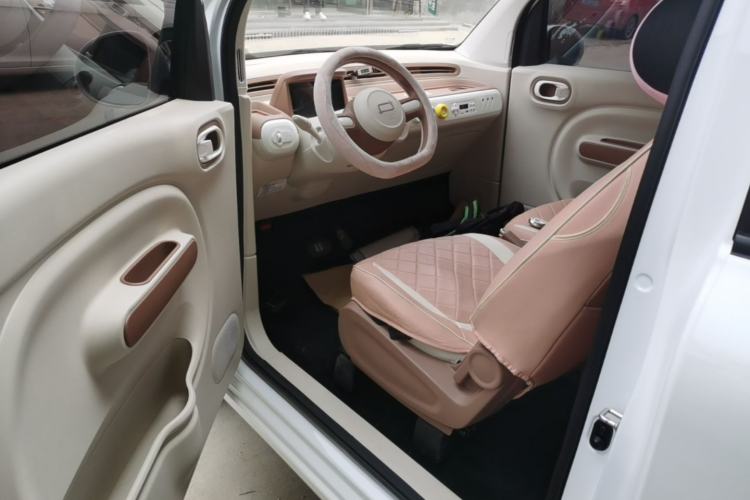 Used Bestune Pony 2026 222km Colorful Horse Driver Seat