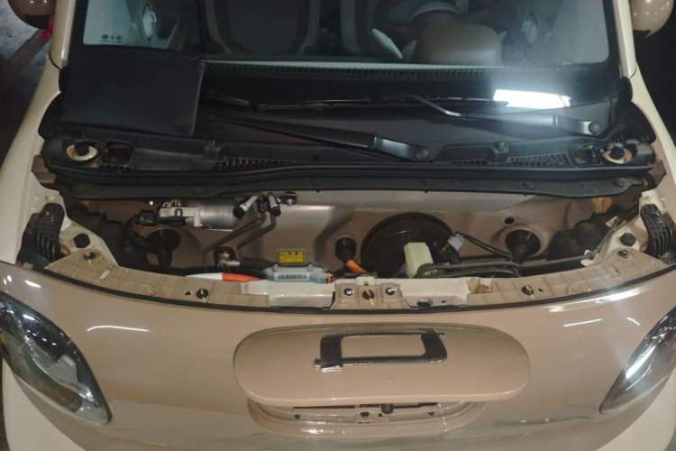 Used Bestune Pony 2026 222km Colorful Horse Engine Bay