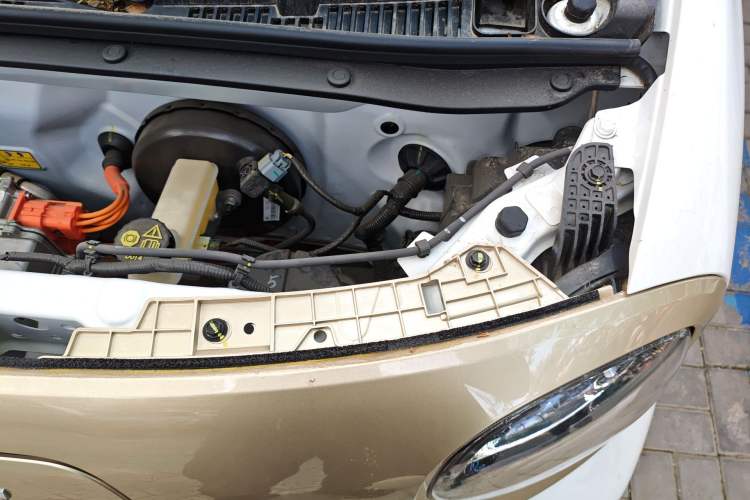 Used Bestune Pony 2026 222km Colorful Horse Engine Bay Left