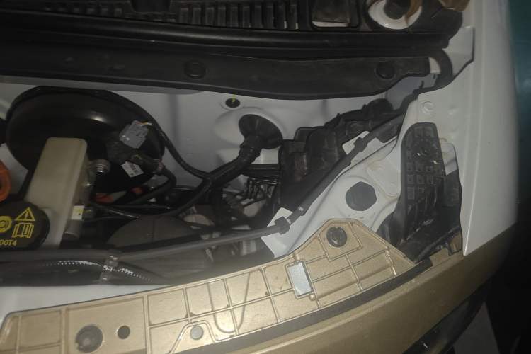 Used Bestune Pony 2026 222km Colorful Horse Engine Bay Left