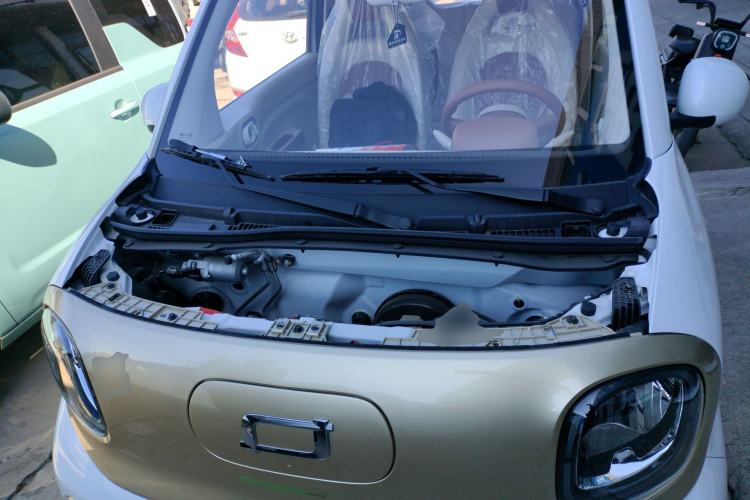 Used Bestune Pony 2026 222km Colorful Horse Engine Bay