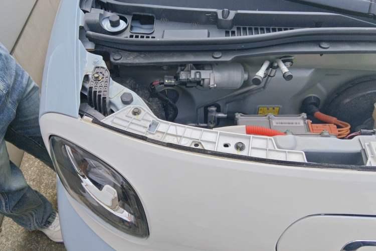 Used Bestune Pony 2026 222km Colorful Horse Engine Bay Right