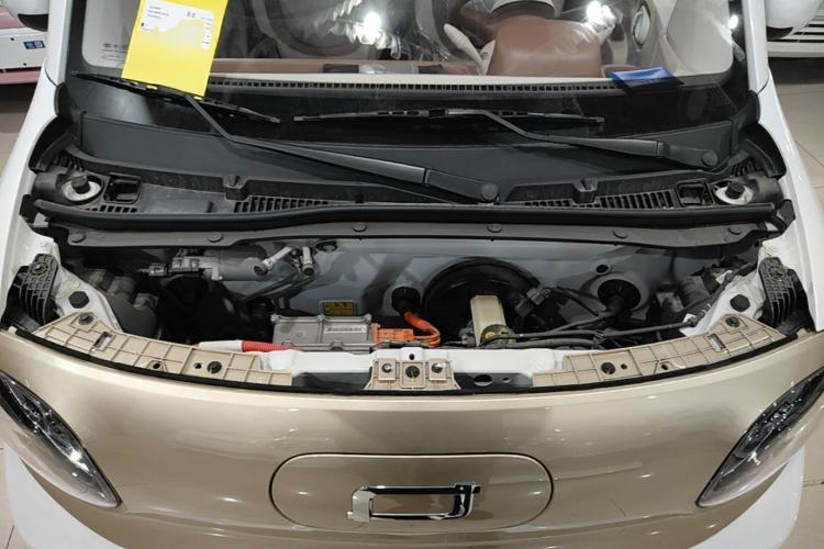 Used Bestune Pony 2026 222km Colorful Horse Engine Bay