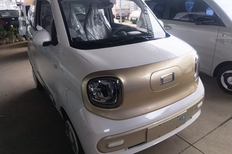 Used Bestune Pony 2026 Model 222km Cute Horse Exterior 1