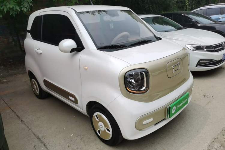 Used Bestune Pony 2026 222km Colorful Horse Exterior 1