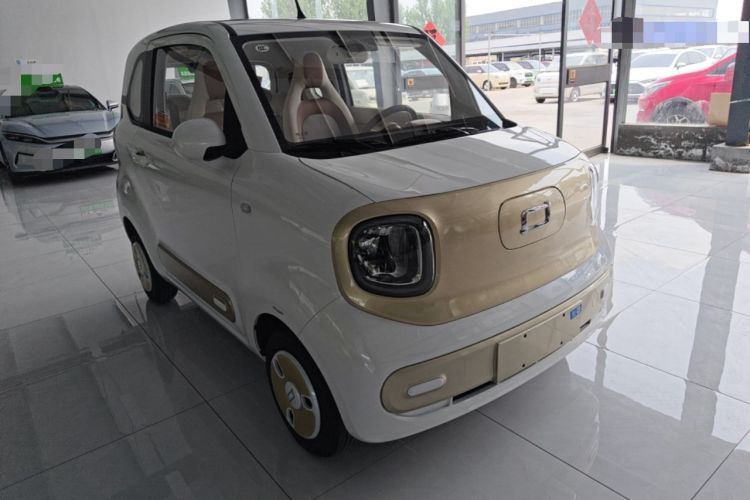 Used Bestune Pony 2026 222km Colorful Horse Front Right 45 Deg