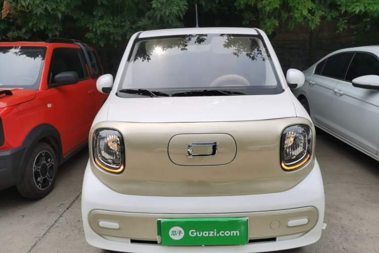 Used Bestune Pony 2026 222km Colorful Horse Front