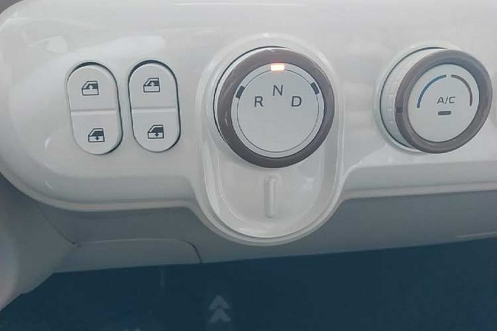 Used Bestune Pony 2026 222km Colorful Horse Gear Lever
