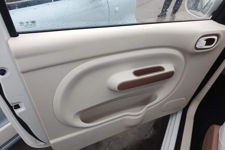Used Bestune Pony 2026 Model 222km Cute Horse Plus Left Front Door Interior