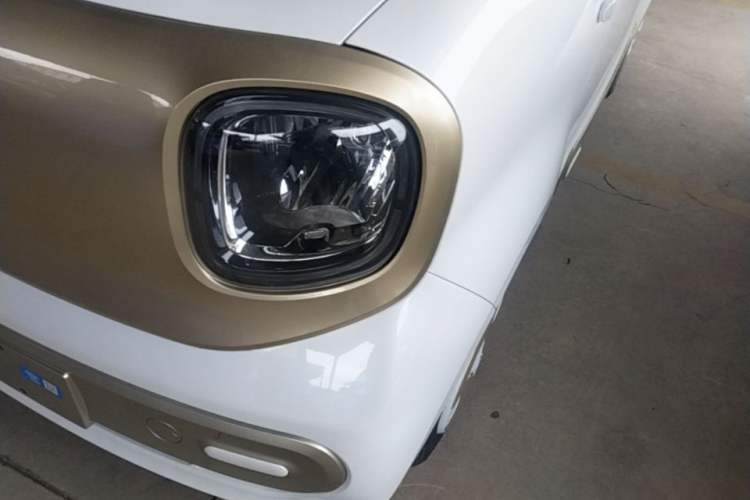 Used Bestune Pony 2026 Model 222km Cute Horse Left Front Headlight