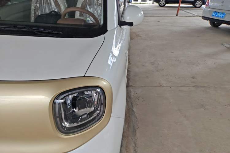 Used Bestune Pony 2026 Model 222km Cute Horse Plus Left Front Headlight