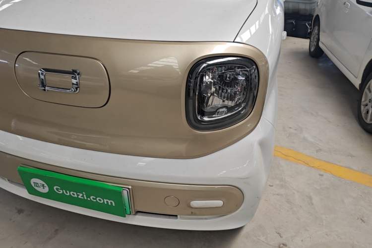 Used Bestune Pony 2026 Model 222km Cute Horse Left Front Headlight