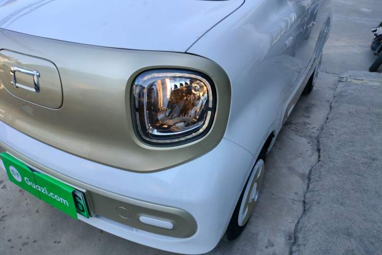 Used Bestune Pony 2026 222km Colorful Horse Left Front Headlight