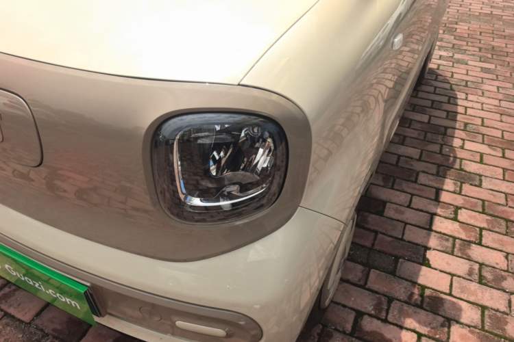 Used Bestune Pony 2026 222km Colorful Horse Left Front Headlight
