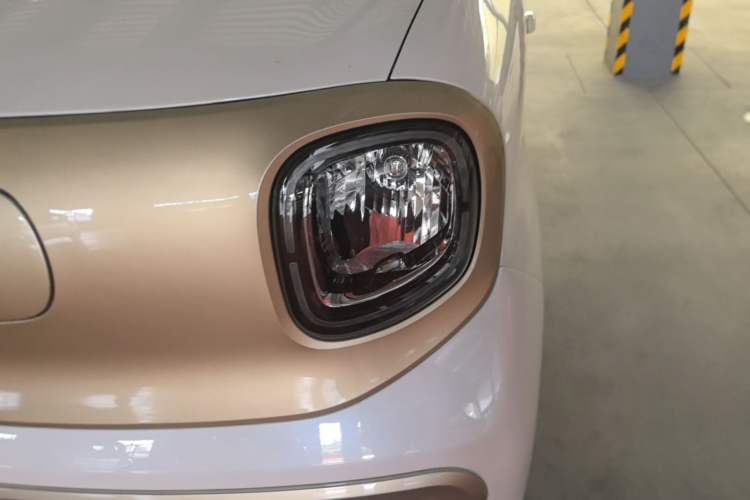 Used Bestune Pony 2026 222km Colorful Horse Left Front Headlight