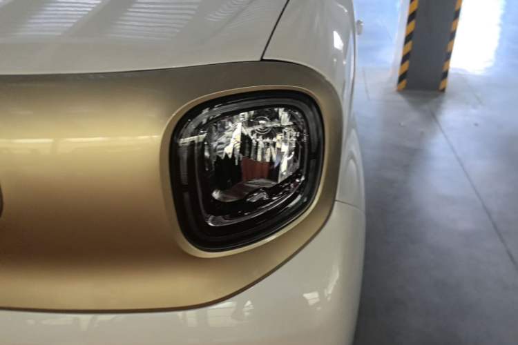Used Bestune Pony 2026 222km Colorful Horse Left Front Headlight