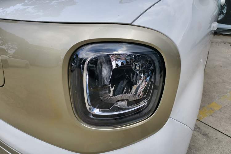 Used Bestune Pony 2026 Model 222km Agile Horse Left Front Headlight