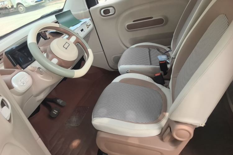 Used Bestune Pony 2026 222km Colorful Horse Left Front Seat