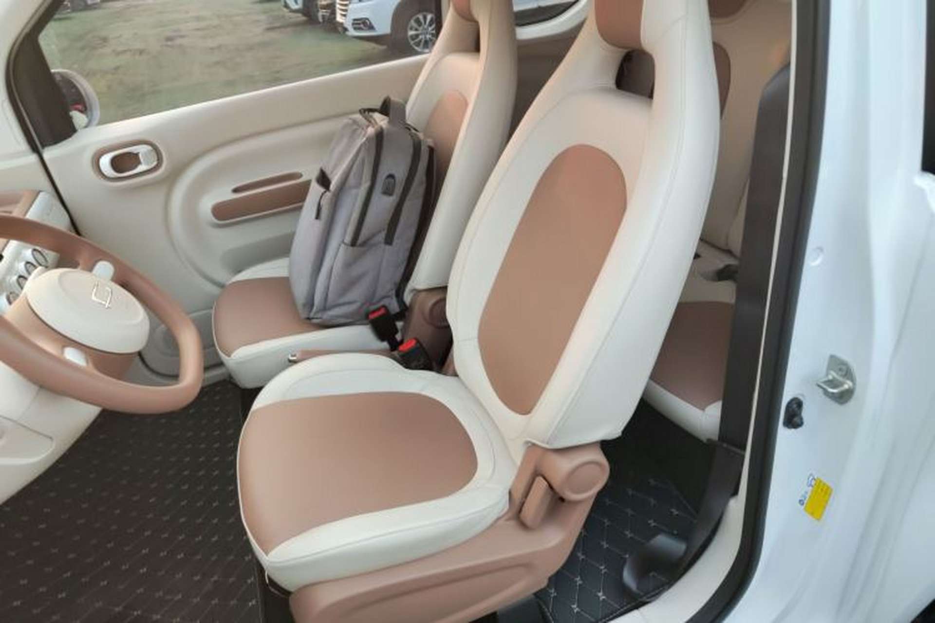 Used Bestune Pony 2026 222km Colorful Horse Left Front Seat