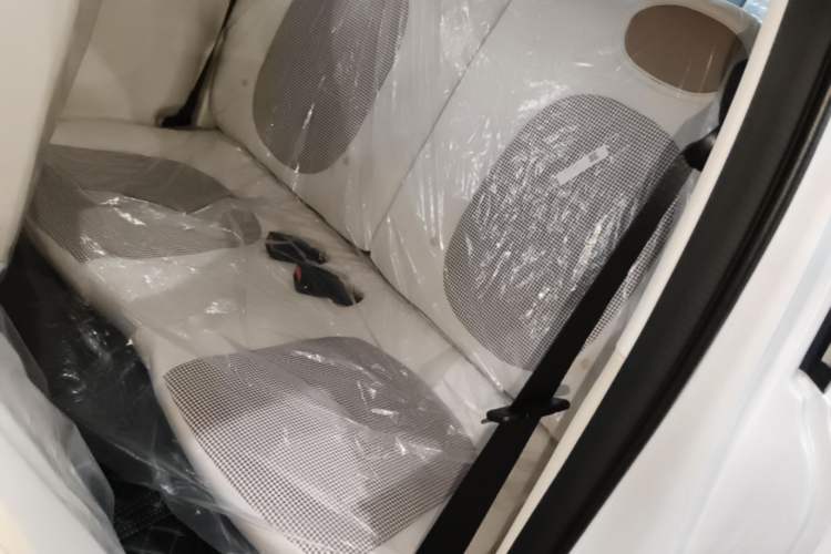Used Bestune Pony 2026 222km Colorful Horse Left Rear Seat