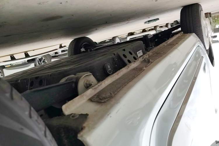 Used Bestune Pony 2026 222km Colorful Horse Left Side Sill