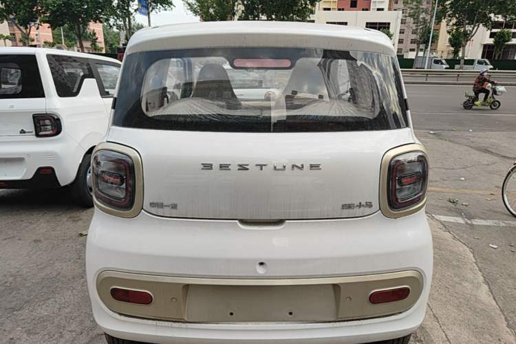 Used Bestune Pony 2026 222km Colorful Horse Rear