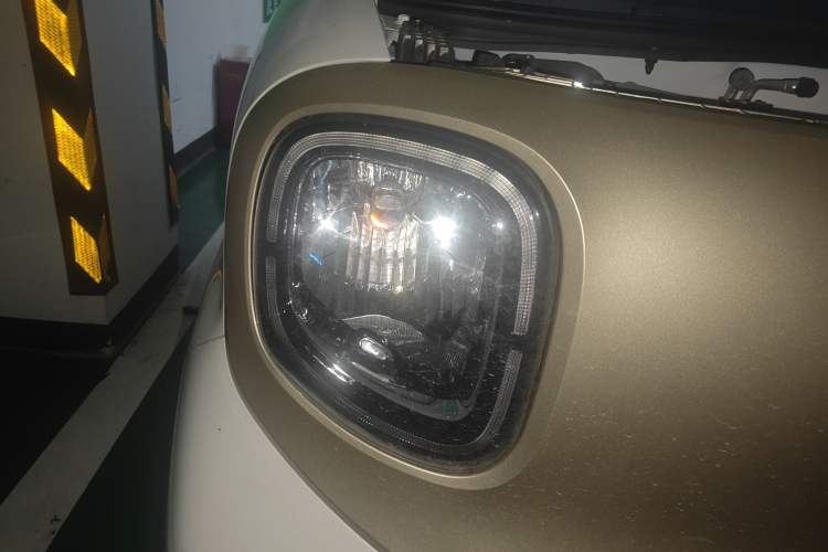 Used Bestune Pony 2026 222km Colorful Horse Right Front Headlight