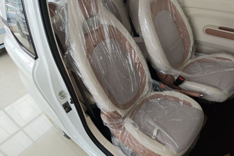 Used Bestune Pony 2026 222km Colorful Horse Right Front Seat