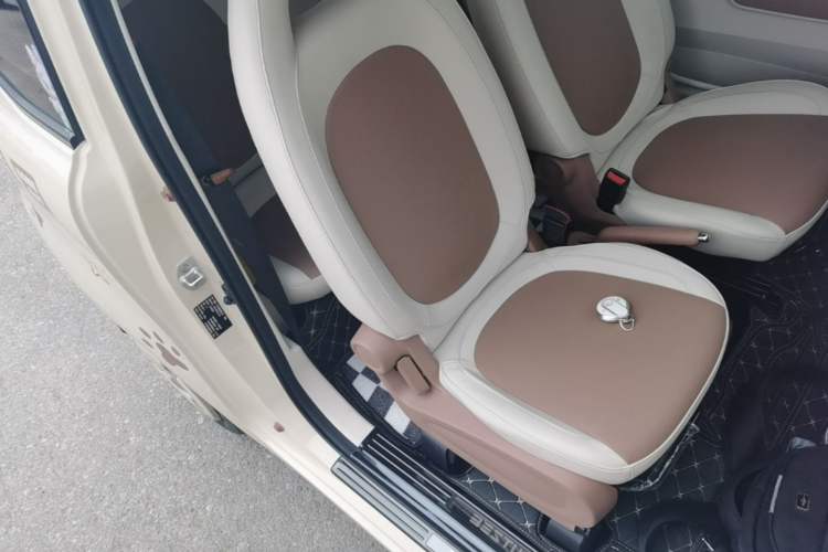 Used Bestune Pony 2026 Model 222km Shining Horse Right Front Seat
