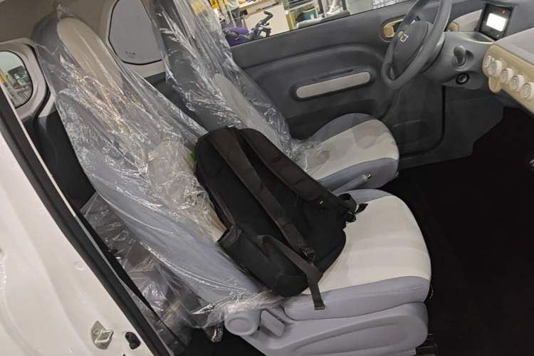 Used Bestune Pony 2026 Model 222km Cute Horse Right Front Seat