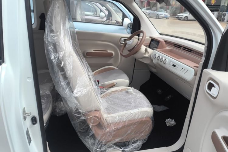 Used Bestune Pony 2026 Model 222km Cute Horse Plus Right Front Seat