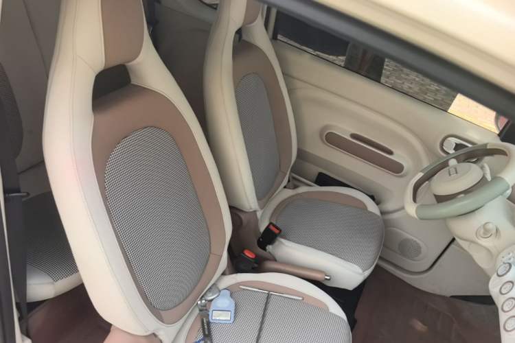 Used Bestune Pony 2026 222km Colorful Horse Right Front Seat