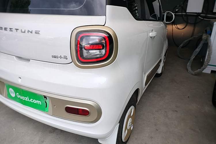 Used Bestune Pony 2026 222km Colorful Horse Right Rear Taillight