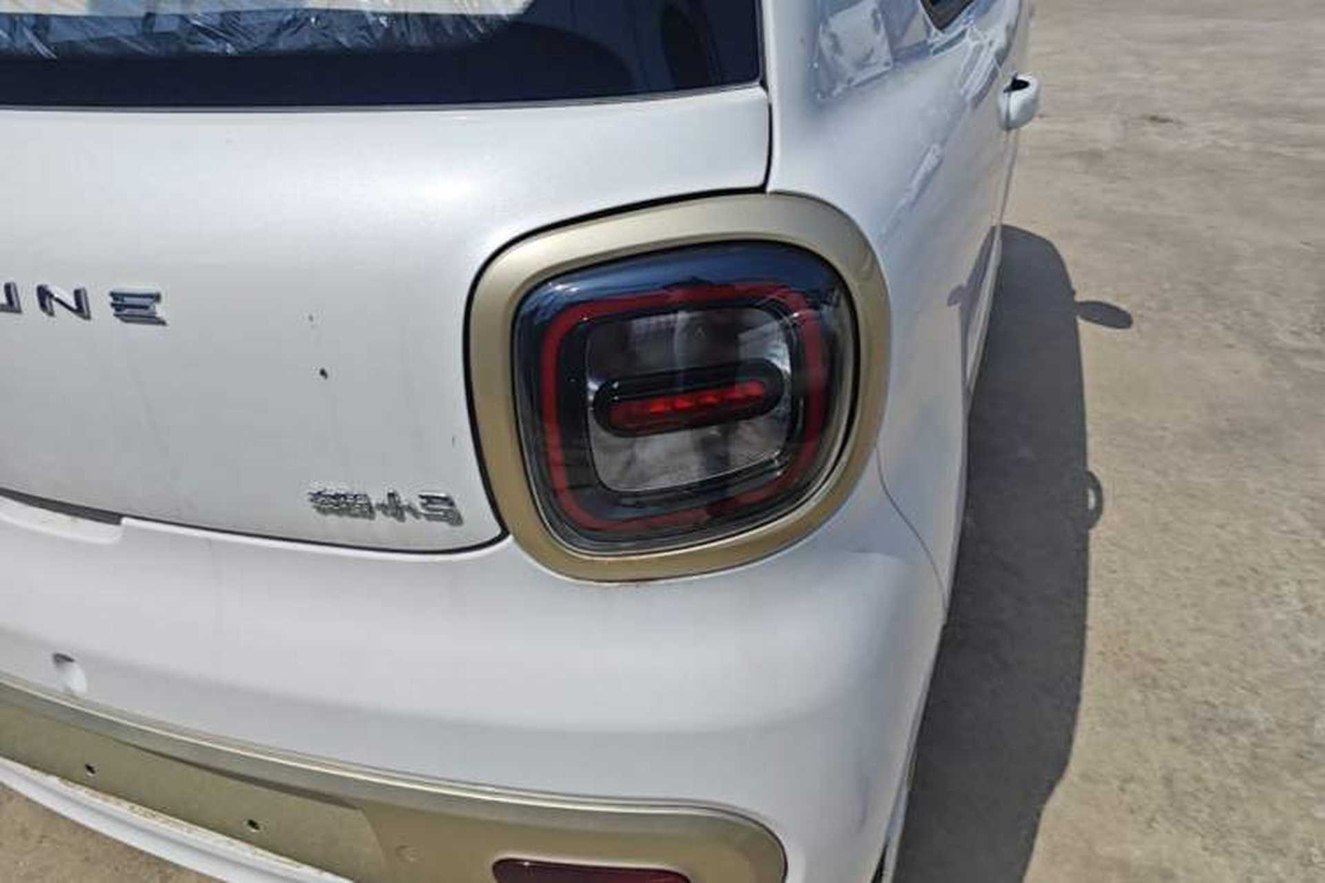 Used Bestune Pony 2026 Model 222km Cute Horse Plus Right Rear Taillight