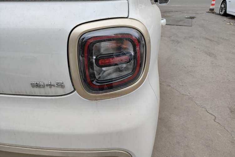 Used Bestune Pony 2026 222km Colorful Horse Right Rear Taillight