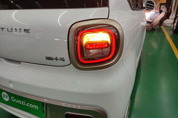Used Bestune Pony 2026 Model 222km Cute Horse Right Rear Taillight