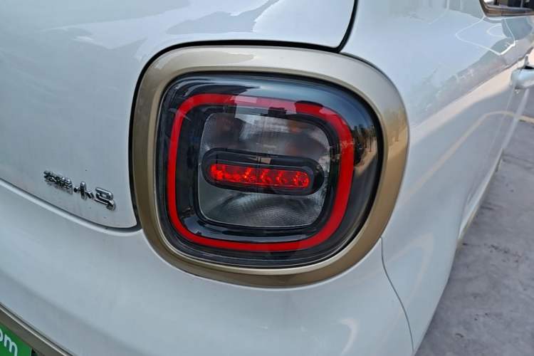 Used Bestune Pony 2026 Model 222km Cute Horse Right Rear Taillight