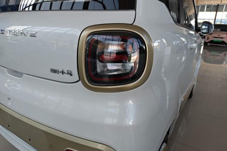 Used Bestune Pony 2026 222km Colorful Horse Right Rear Taillight